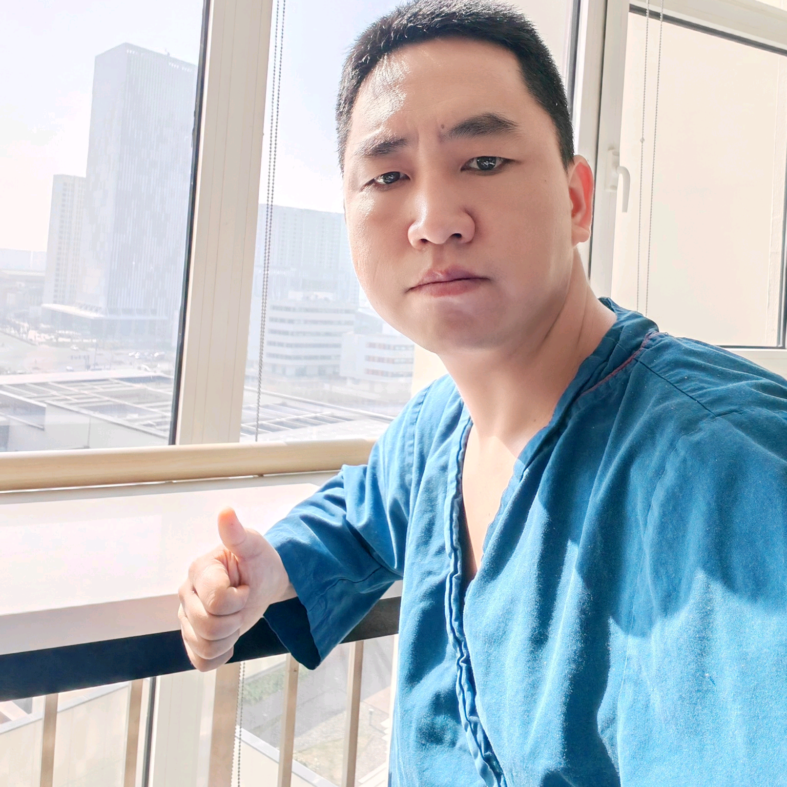 无胆英雄联盟·胆囊术后战友集结令 群聊头像